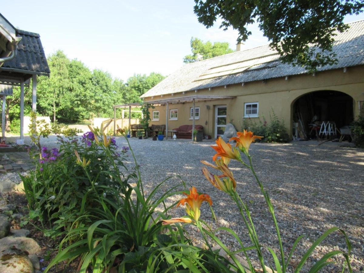 Okker Gokker Garden Hotel Allingabro Exterior photo